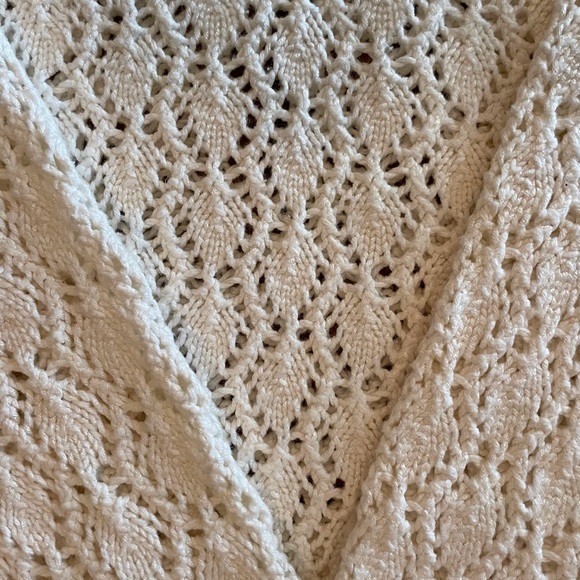 TWH Woman’s Sweater, Size S - Picture 2 of 2